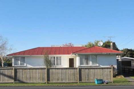 Photo of property in 1/127 Clevedon Road, Papakura, 2110