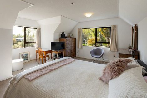 Photo of property in 166 Racecourse Road, Cambridge, 3493