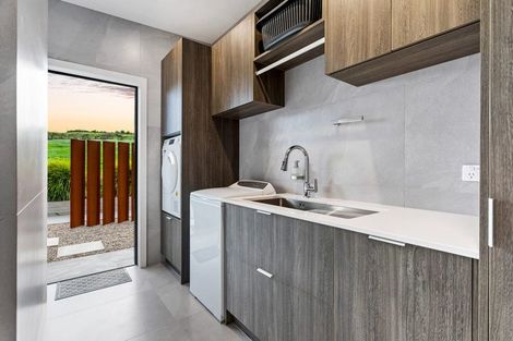 Photo of property in 530 Kahikatea Flat Road, Waitoki, Kaukapakapa, 0871