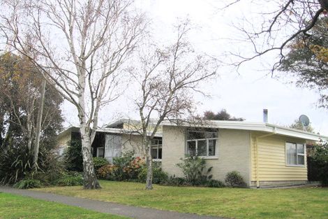 Photo of property in 15 Upham Crescent, Taradale, Napier, 4112