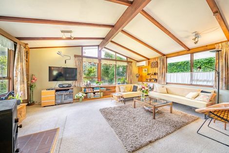 Photo of property in 3 Whangakoko Grove, Birchville, Upper Hutt, 5018