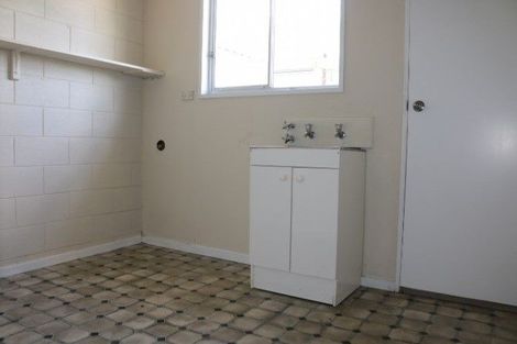 Photo of property in 9 Brightwater Terrace, Terrace End, Palmerston North, 4410