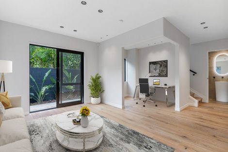 Photo of property in 53b Regina Street, Westmere, Auckland, 1022