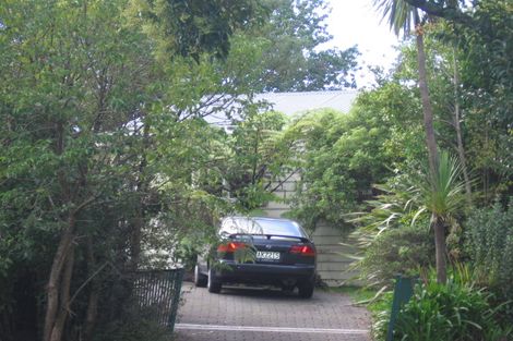 Photo of property in 324 Titirangi Road, Titirangi, Auckland, 0604