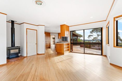 Photo of property in 47 Brixton Road, Manly, Whangaparaoa, 0930