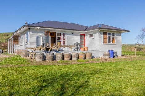 Photo of property in 40 Jones Road, Porangahau, 4293