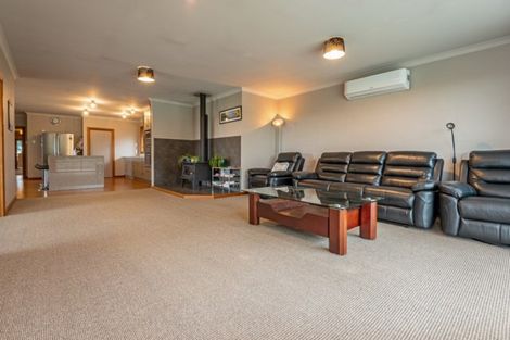 Photo of property in 97a Albert Road, Tokomaru, Palmerston North, 4474