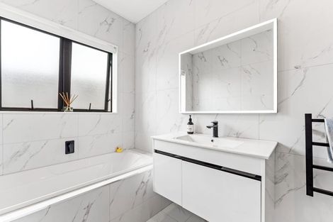 Photo of property in 124 Parkview Drive, Gulf Harbour, Whangaparaoa, 0930