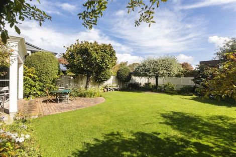 Photo of property in 8 Waiwetu Street, Fendalton, Christchurch, 8052