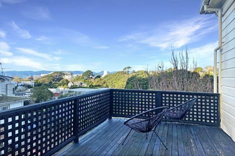 Photo of property in 16 Saint Mary Street, Thorndon, Wellington, 6011