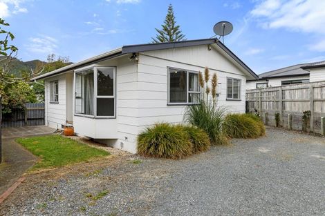 Photo of property in 3/6 Awamutu Grove, Waiwhetu, Lower Hutt, 5010