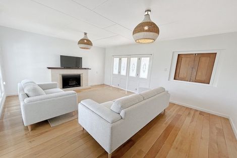 Photo of property in 153 Ngatai Road, Otumoetai, Tauranga, 3110