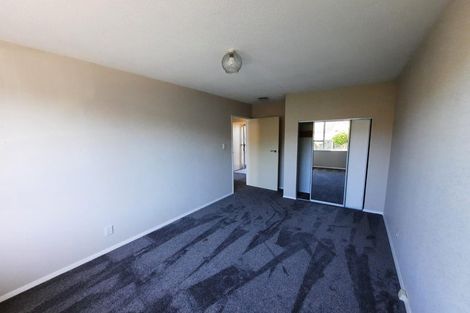 Photo of property in 1/73 Royal Park Drive, Parklands, Christchurch, 8083