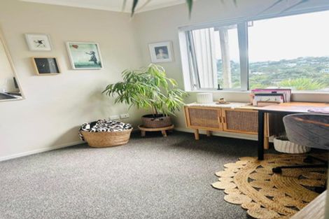 Photo of property in 143a Seatoun Heights Road, Miramar, Wellington, 6022