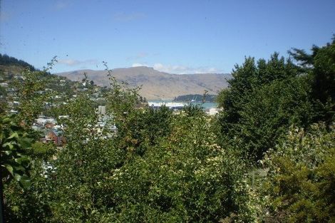 Photo of property in 23 Hawkhurst Road, Lyttelton, 8082