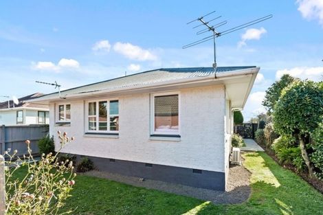 Photo of property in 1/74 Russley Road, Russley, Christchurch, 8042