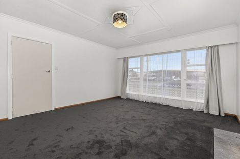 Photo of property in 61 Liverpool Street, Levin, 5510