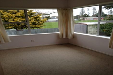 Photo of property in 1/16 Hamlin Road, Mount Wellington, Auckland, 1060