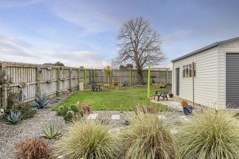 Photo of property in 11 Mackie Street, Waipukurau, 4200