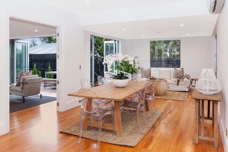 Photo of property in 102 Heaton Street, Merivale, Christchurch, 8052