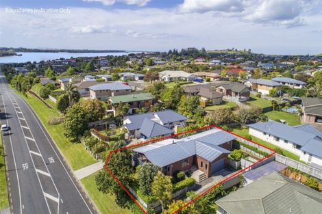 Photo of property in 132 Waitaha Road, Welcome Bay, Tauranga, 3112