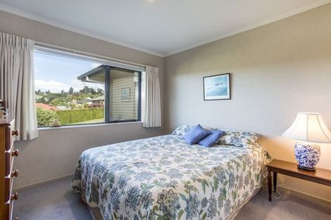 Photo of property in 20 Te Kauri Place, Helensville, 0800