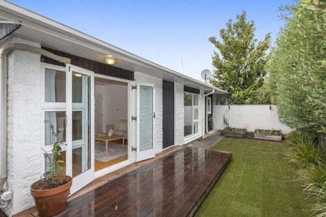 Photo of property in 3/39 Trafalgar Street, St Albans, Christchurch, 8014