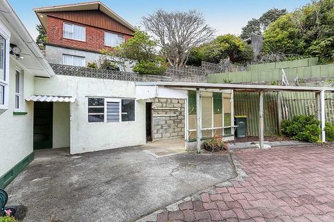 Photo of property in 108 Huatoki Street, Frankleigh Park, New Plymouth, 4310