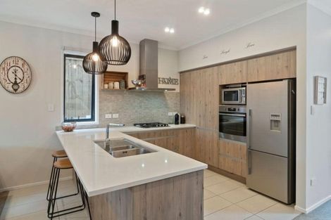 Photo of property in 4 Tuatua Road, Hobsonville, Auckland, 0616