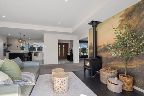Photo of property in 5 Carradale Avenue, Broomfield, Christchurch, 8042