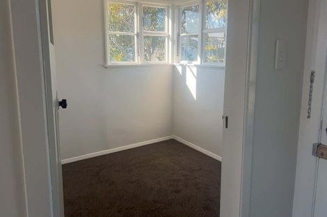 Photo of property in 2 Laurent Vc Street, Hawera, 4610