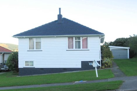 Photo of property in 39 Hukatai Street, Elsdon, Porirua, 5022