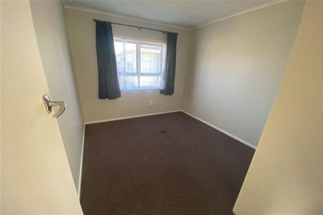 Photo of property in 62 Mclean Avenue, Papatoetoe, Auckland, 2025