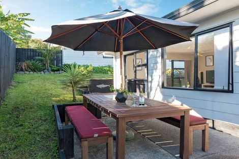 Photo of property in 3/15 Greenhill Crescent, Pakuranga, Auckland, 2010