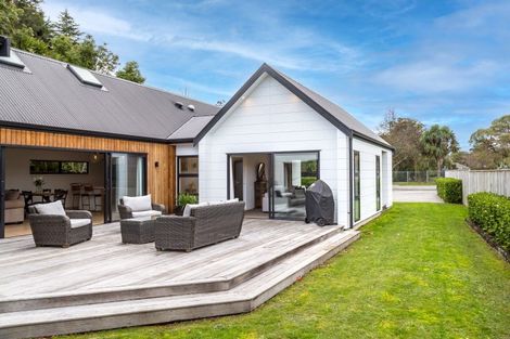 Photo of property in 85 Reading Street, Greytown, 5712