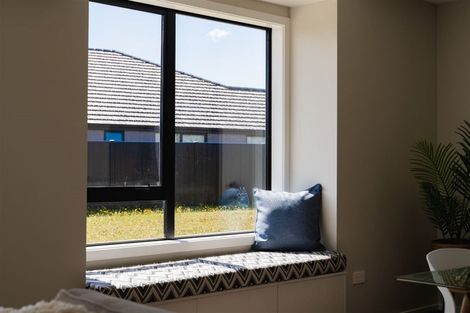 Photo of property in 43 Awa Toru Drive, Fairfield, Dunedin, 9018