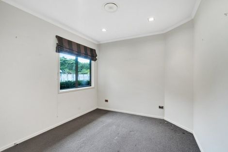 Photo of property in 4 Becklands Place, Inglewood, 4330