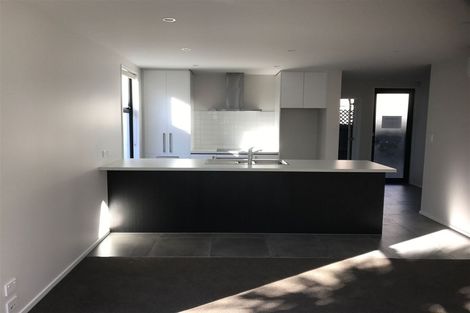 Photo of property in 3/46 Champion Street, Edgeware, Christchurch, 8013