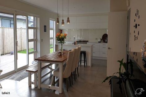 Photo of property in 7 Paso Fino Crescent, Karaka, Papakura, 2113