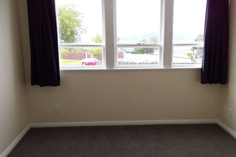 Photo of property in 63 Earls Road, Saint Clair, Dunedin, 9012