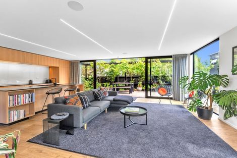 Photo of property in 53a Edward Avenue, Edgeware, Christchurch, 8013