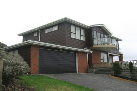 Photo of property in 2 Sirsi Terrace, Broadmeadows, Wellington, 6035