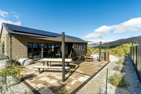 Photo of property in 30 Naylor Street, Clyde, 9330