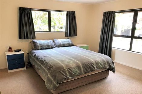 Photo of property in 28 Rata Street, Wanaka, 9305