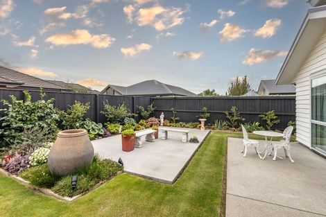 Photo of property in 4 Churchill Drive, Rangiora, 7400
