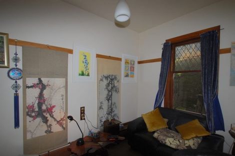 Photo of property in 31 Saint Michaels Crescent, Kelburn, Wellington, 6012