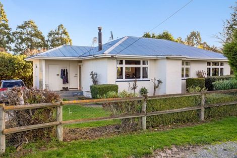 Photo of property in 611 Longridge Road, Longridge North, Gore, 9776