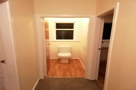 Photo of property in 32 Arapiko Street, Johnsonville, Wellington, 6037