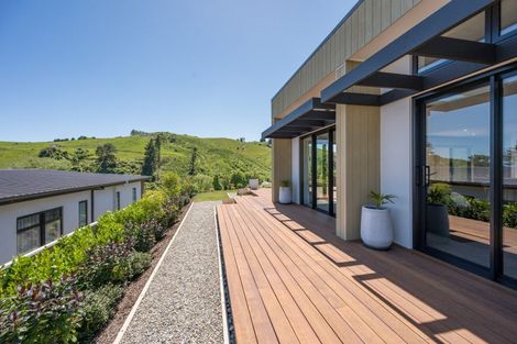 Photo of property in 18 Hill Tops Way, Stoke, Nelson, 7011