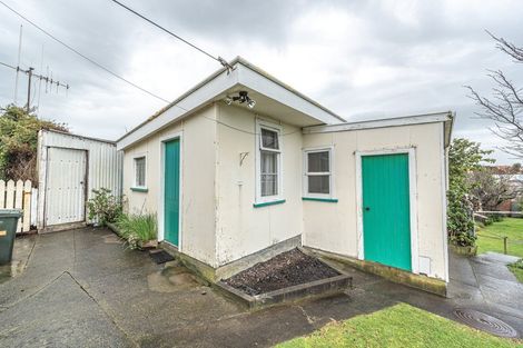 Photo of property in 17 Fergusson Street, Springvale, Whanganui, 4501